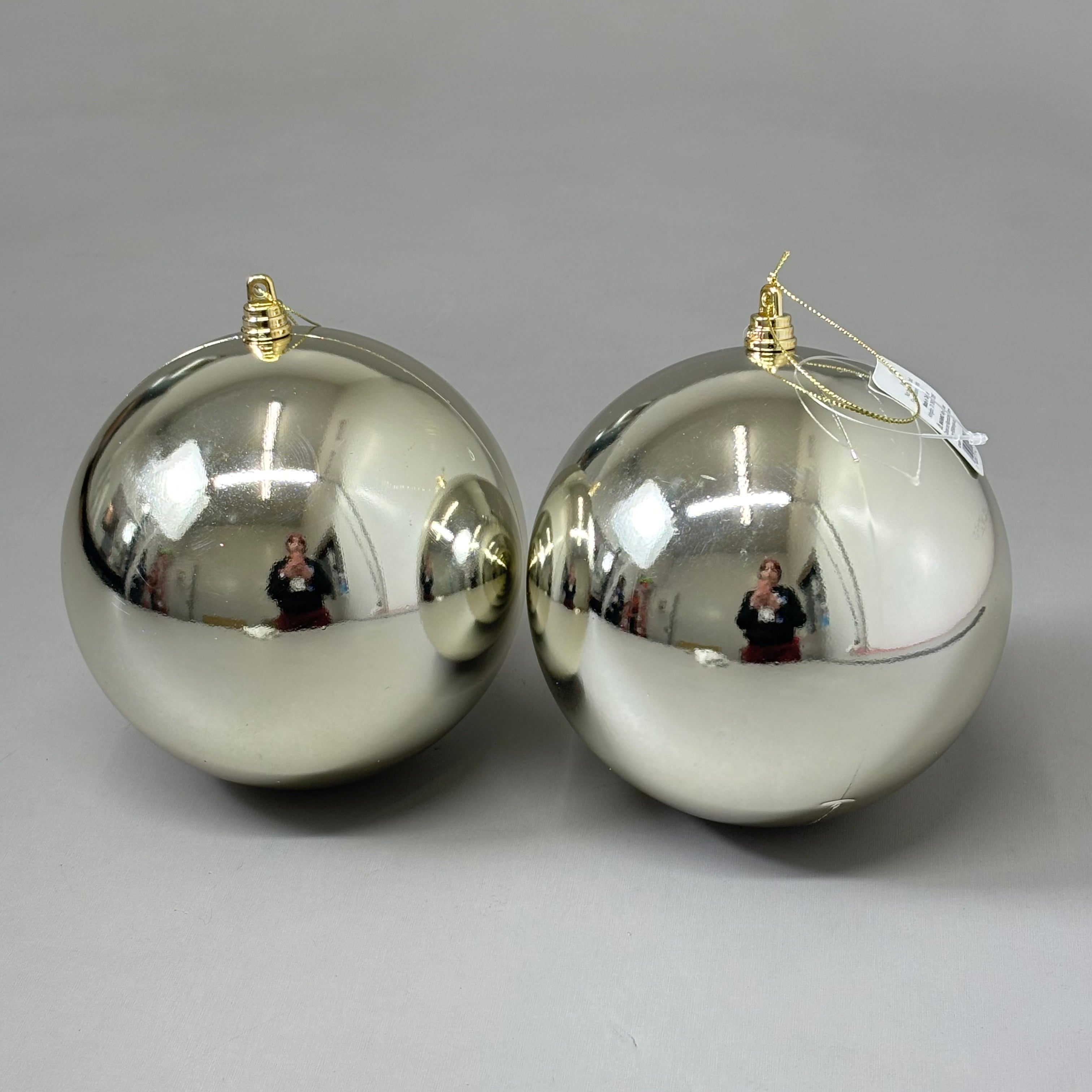 RAZ IMPORTS (2 PACK) Shiny Ball Christmas Ornament Plastic 6" Champagne 4314917