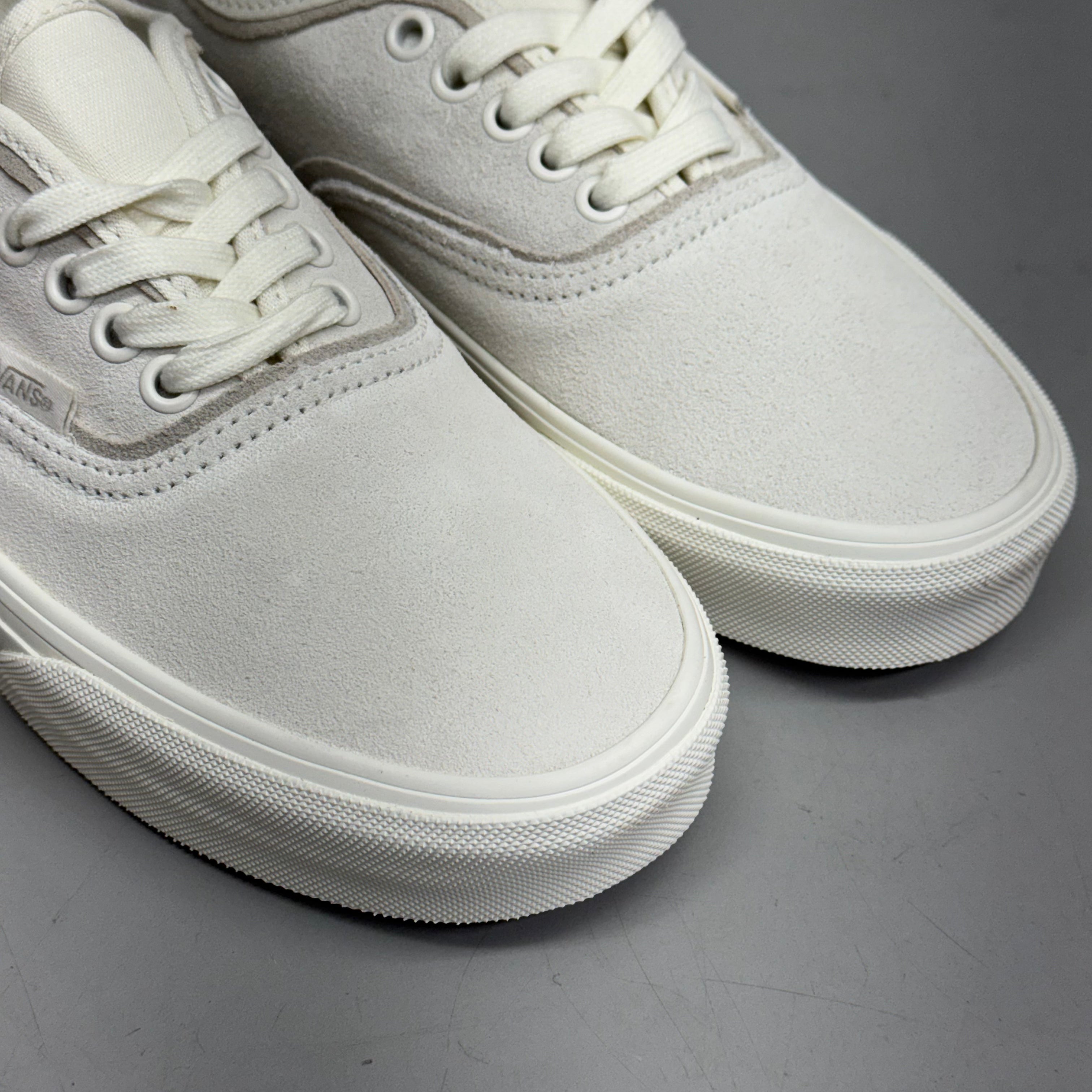 VANS Authentic Sliver Sneakers Shoes Mens's Sz 12 White/White VN000D6DWWW