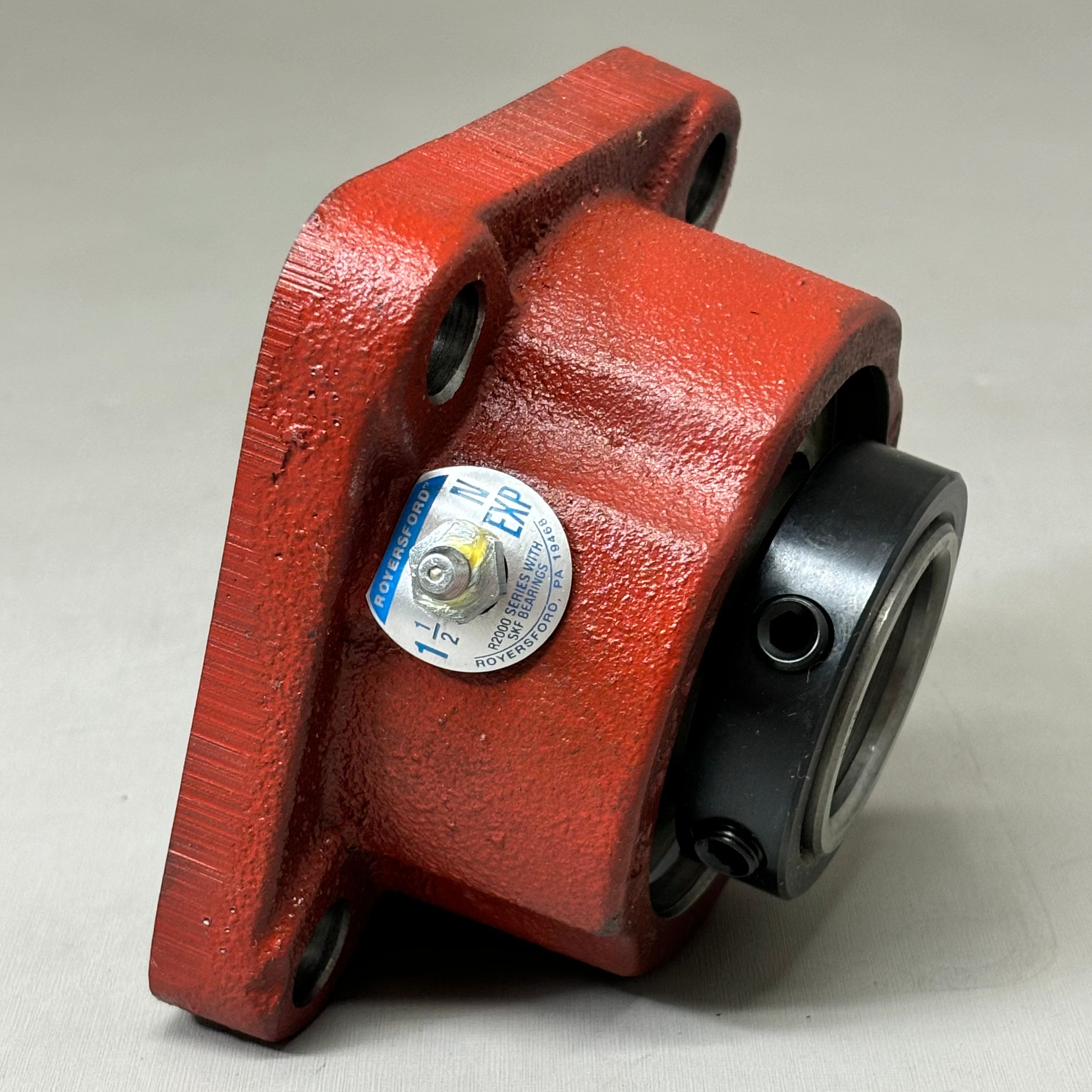 ROYERSFORD Spherical 4-Bolt Square Flange Bearing Non-Expansion 1-1/2"40-05-N108