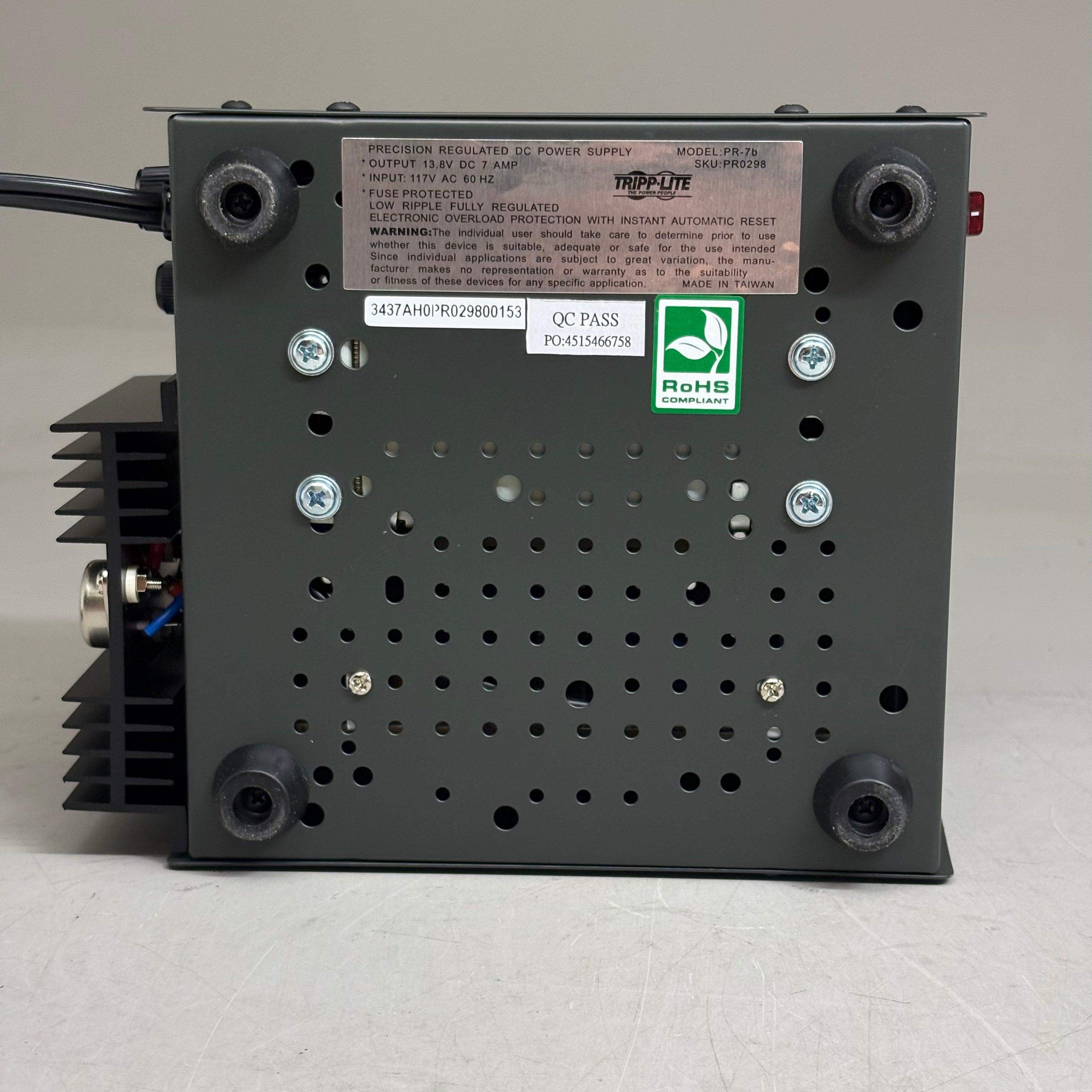 TRIPP LITE Precision Regulated DC Power Supply 13.8V 7AMP PR-7b PR-7B