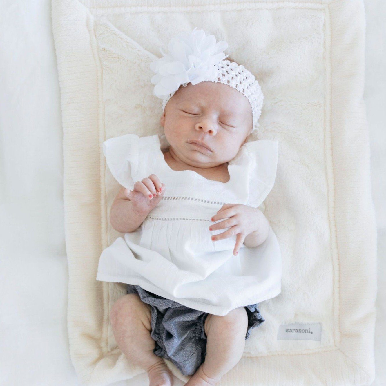 Lush Mini Blankets by Saranoni