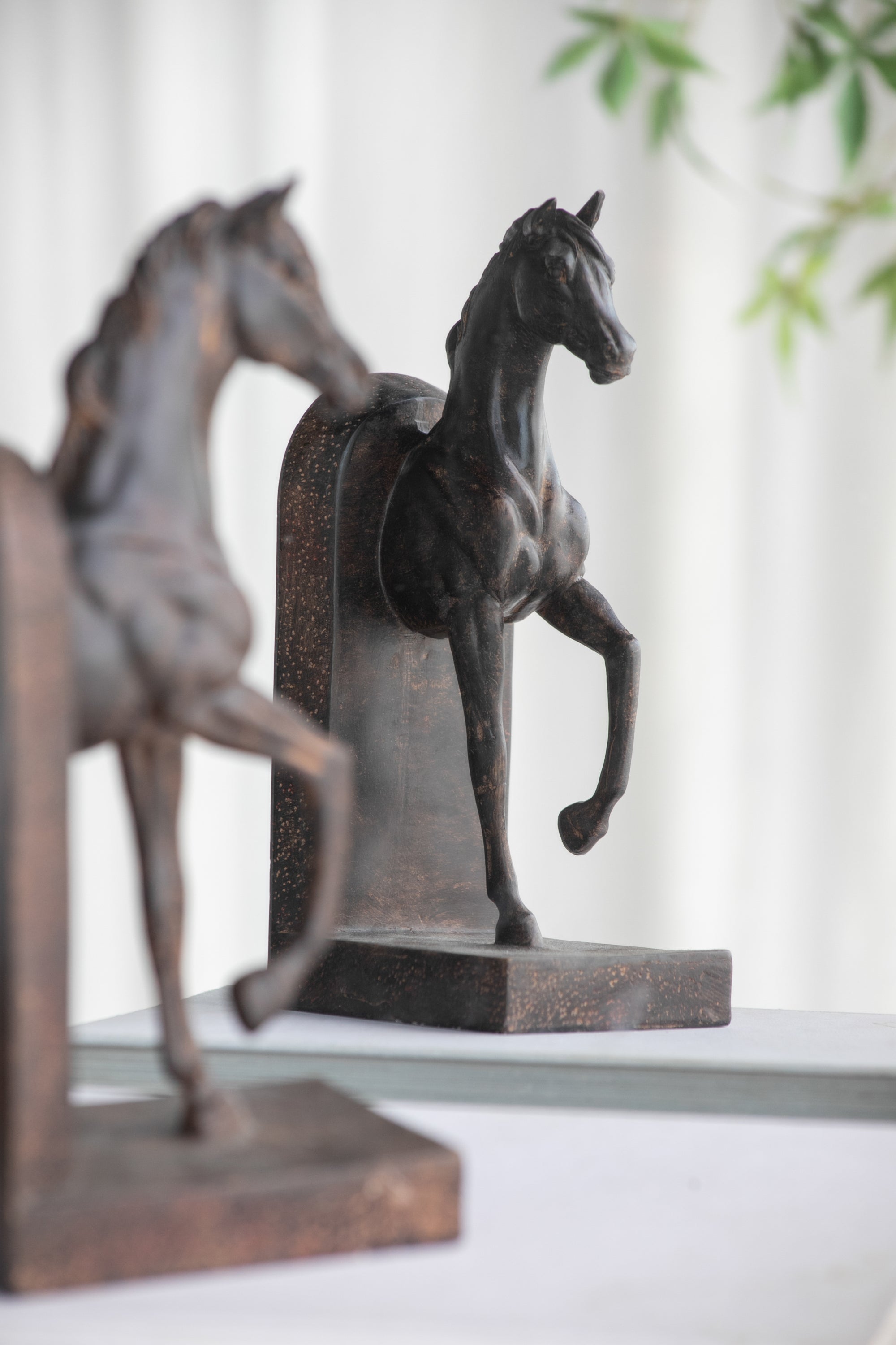 S/2 5x4x10.5' Trotting Horse Bookends