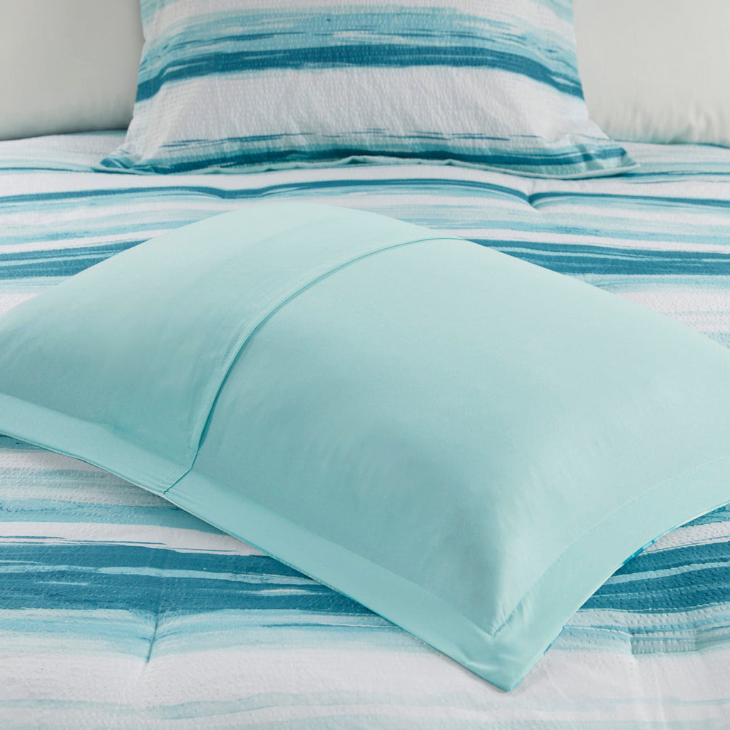 8 Piece Printed Seersucker Comforter and Quilt Set Collection Aqua King/Cal King
