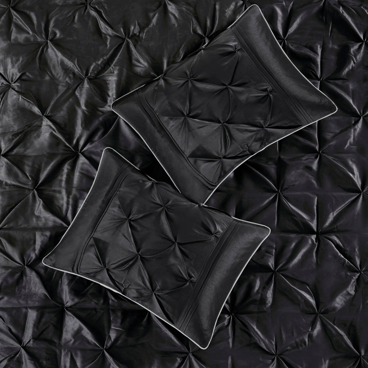 7 Piece Tufted Comforter Set Black King