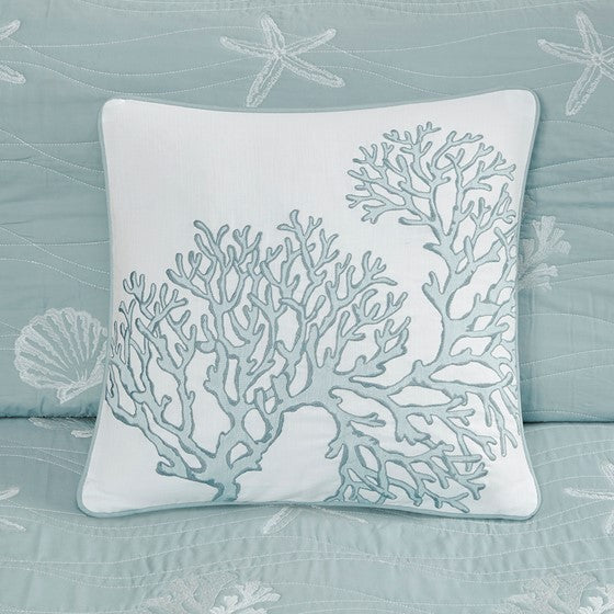 4 Piece Cotton Reversible Embroidered Quilt Set with Throw Pillow Aqua King/Cal King