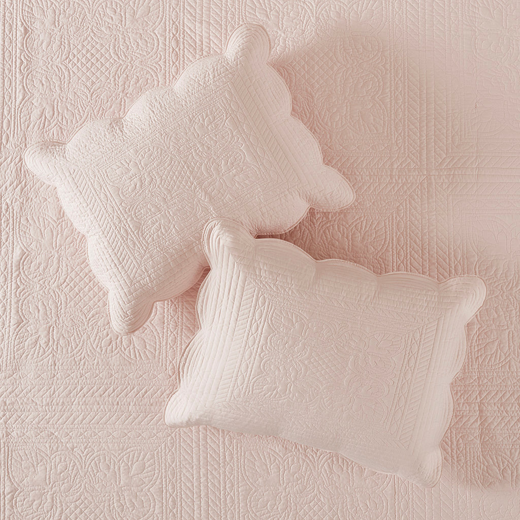 3 Piece Reversible Scalloped Edge Quilt Set - Blush King/Cal King