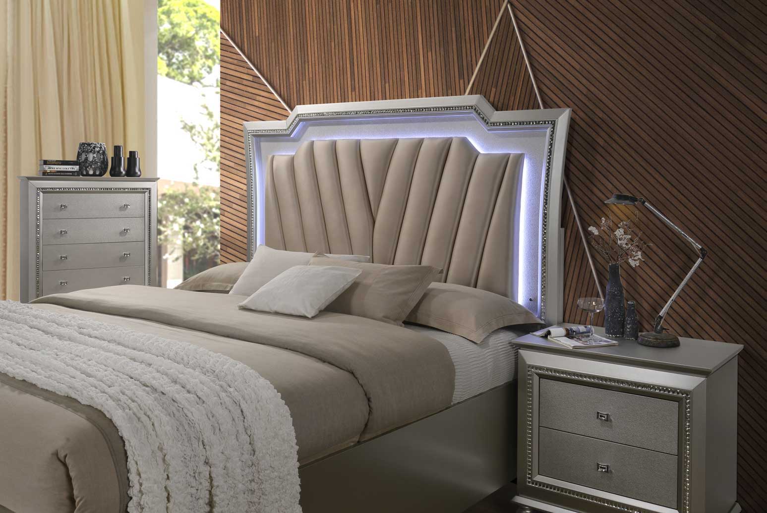 Kaitlyn Bed With LED & Storage