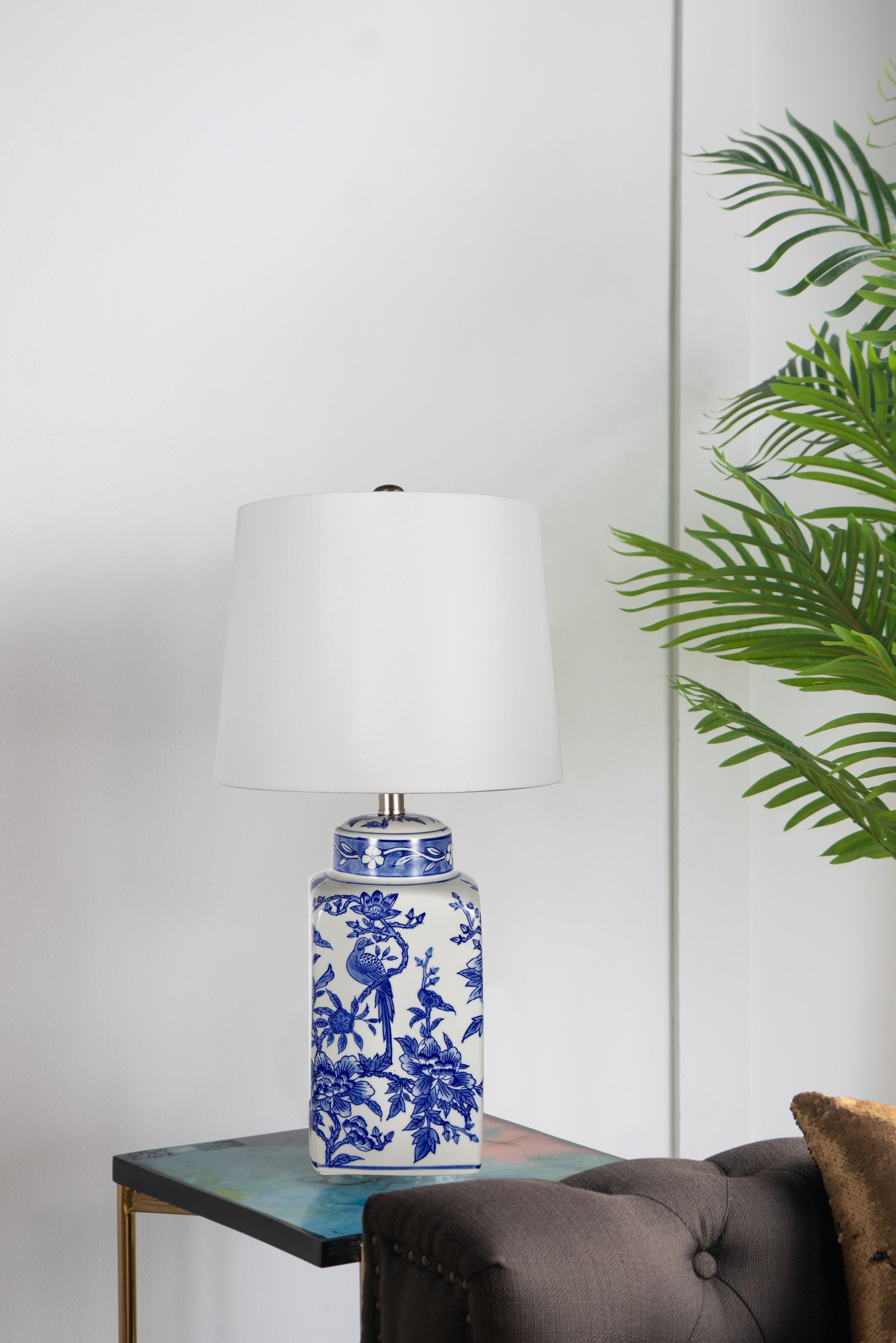 13x25' Blue and White Ceramic Vase Lamp