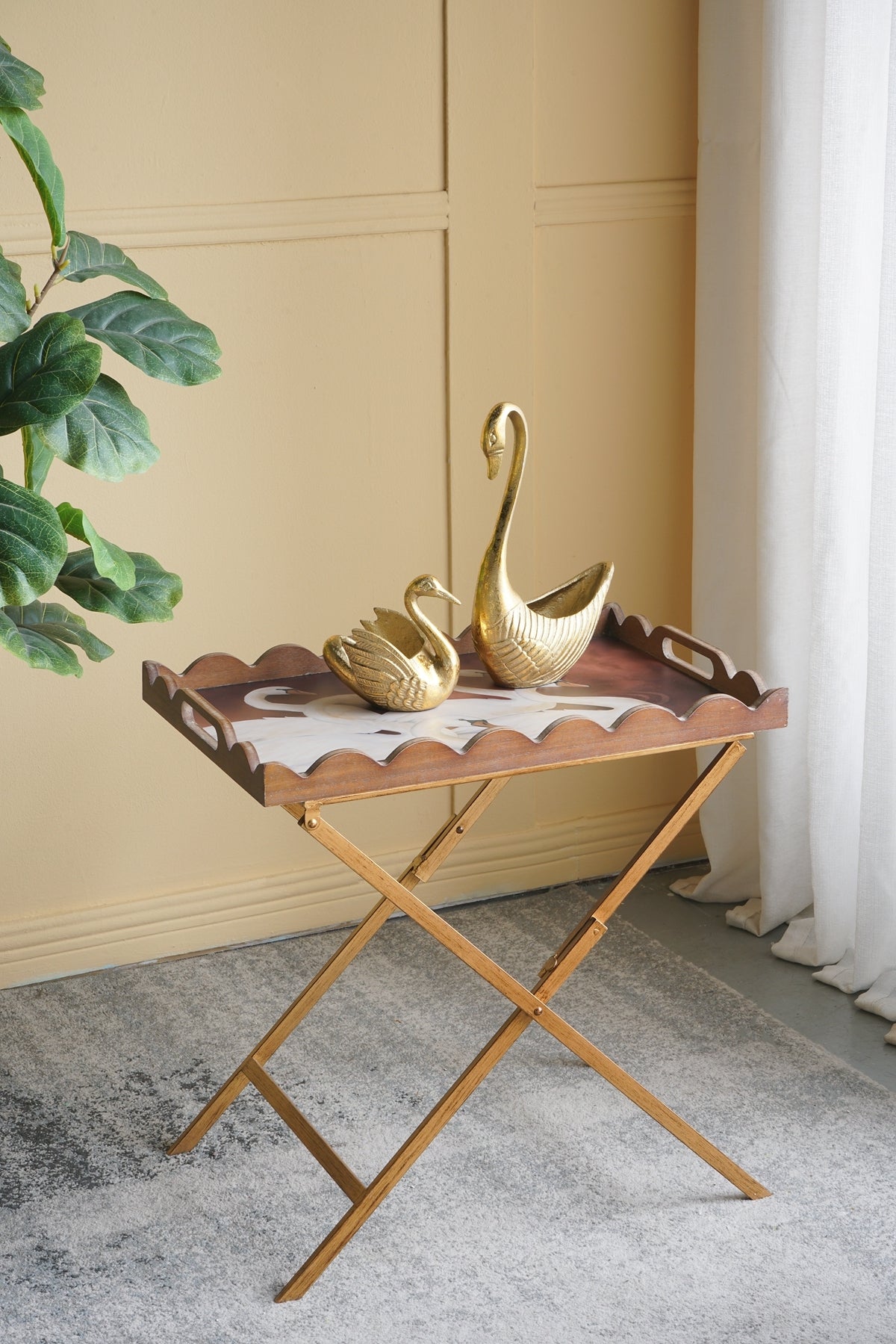 23.5x15.5x24 Brown MDF Tray Table with White Swan Motif and Iron Base