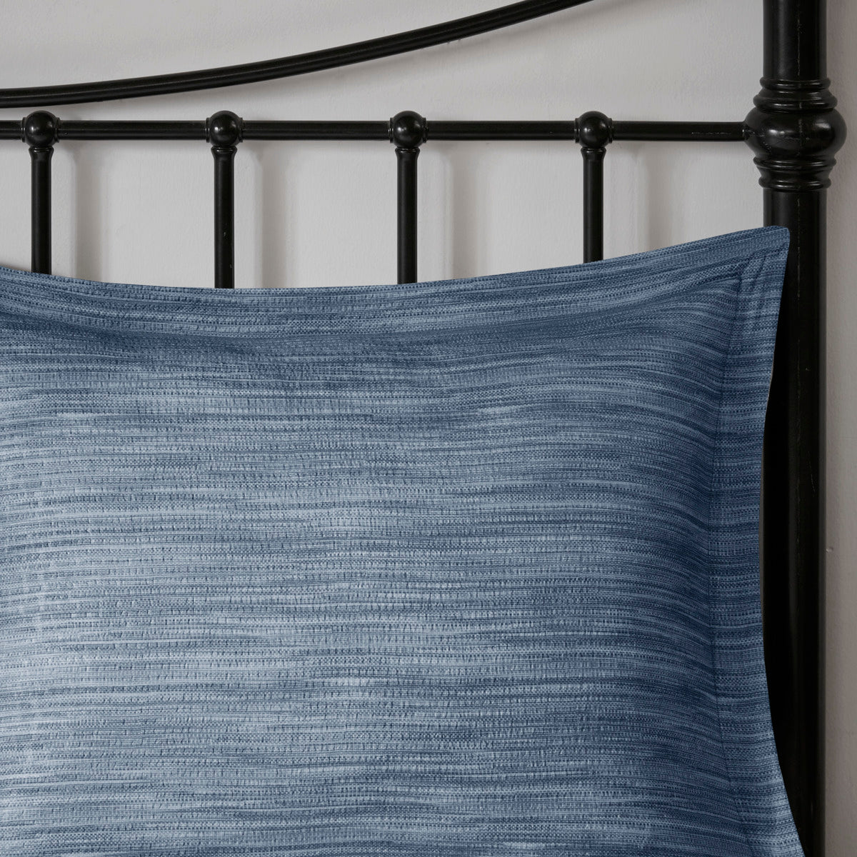 7 Piece Printed Seersucker Comforter Set Navy King