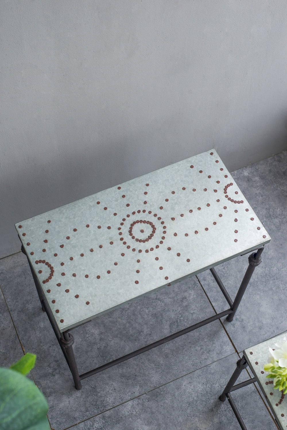Set of 3 Gilbert Nesting Tables Metal Plant Stand