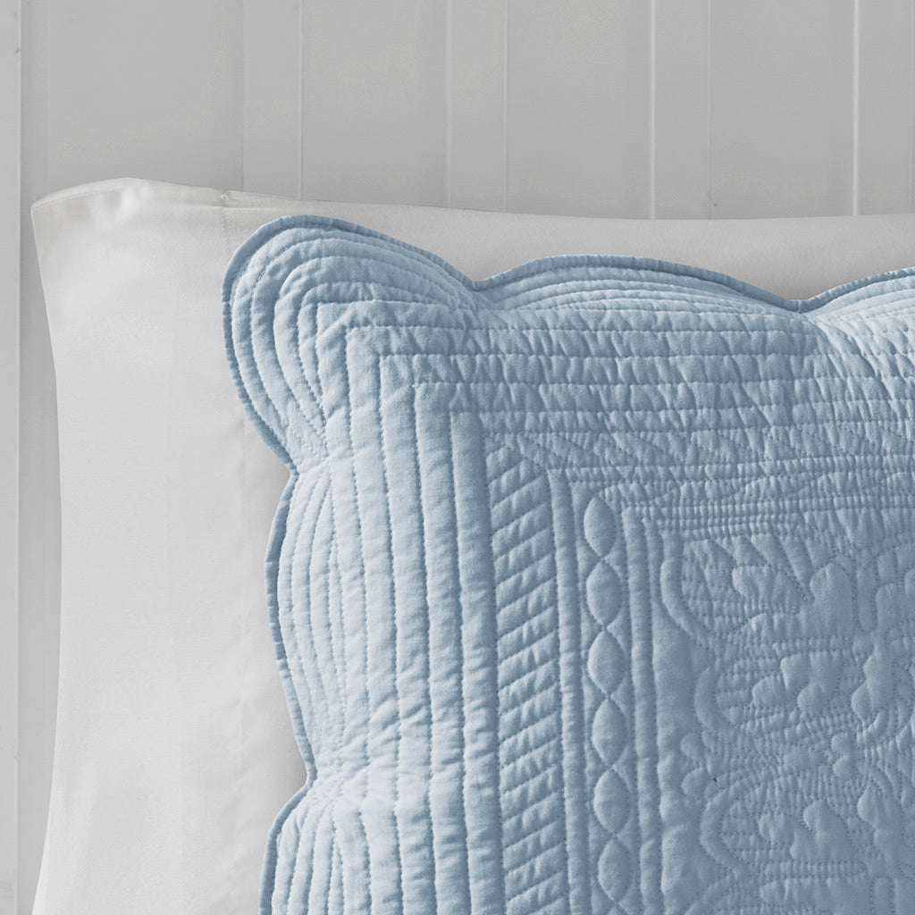 3 Piece Reversible Scalloped Edge Quilt Set - Blue King/Cal King