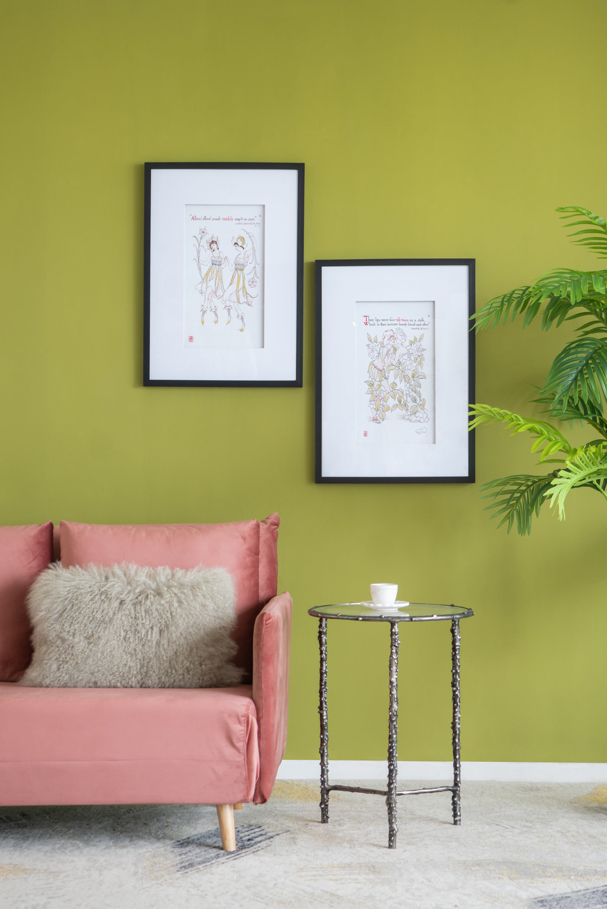 Set of 2 Wall Arts with Black Frames