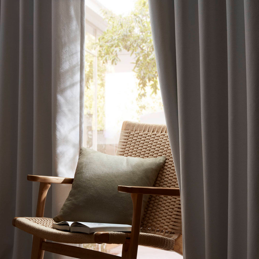 2-PK 52x84" Sound Blocking Total Blackout Curtain Panel Pair White