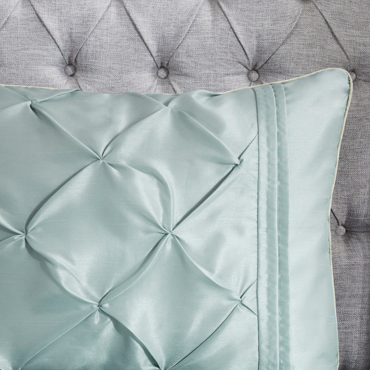 7 Piece Tufted Comforter Set Seafoam California King