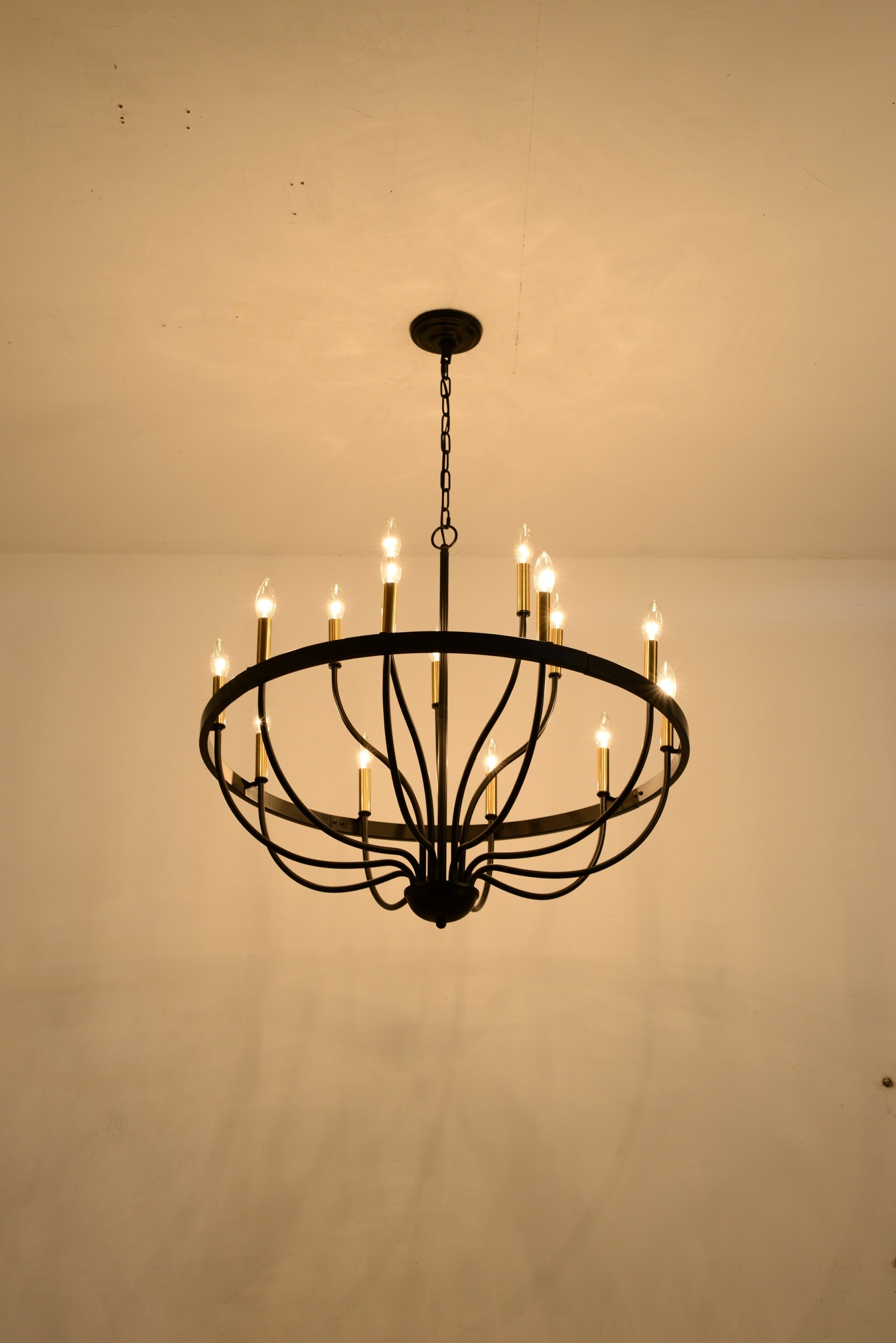 18-Light Industrial Iron Candle Chandelier