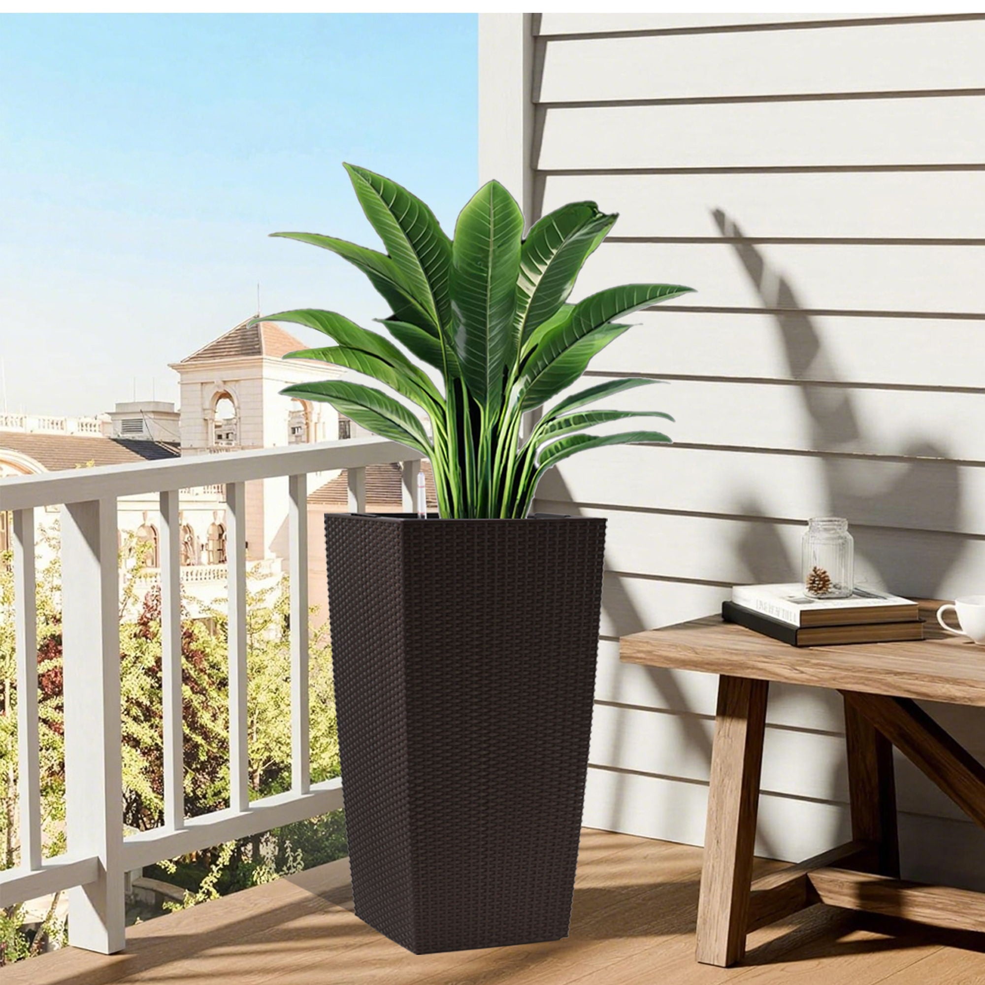 Indoor Outdoor Planter With Automatic Watering System