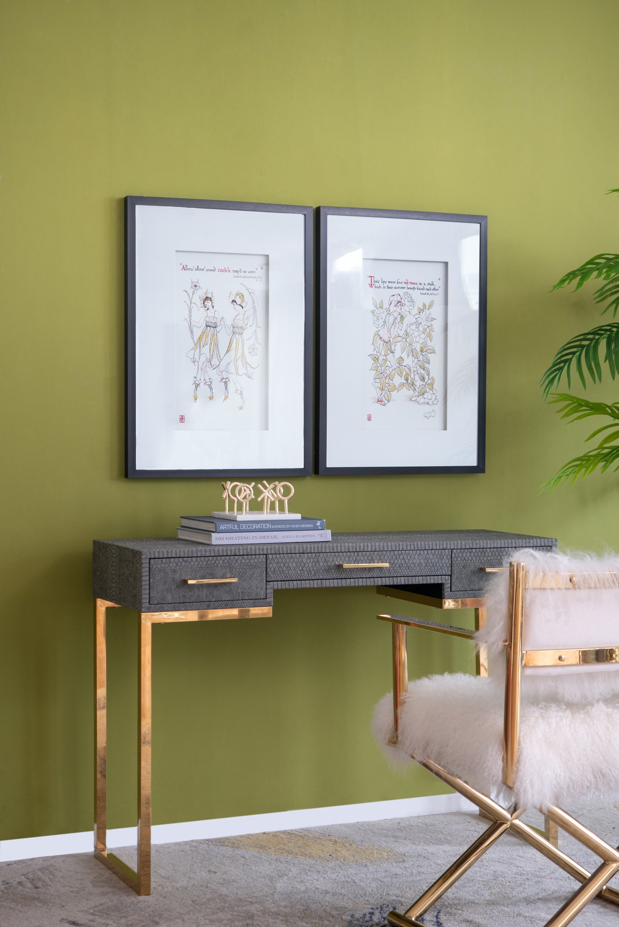 Set of 2 Wall Arts with Black Frames