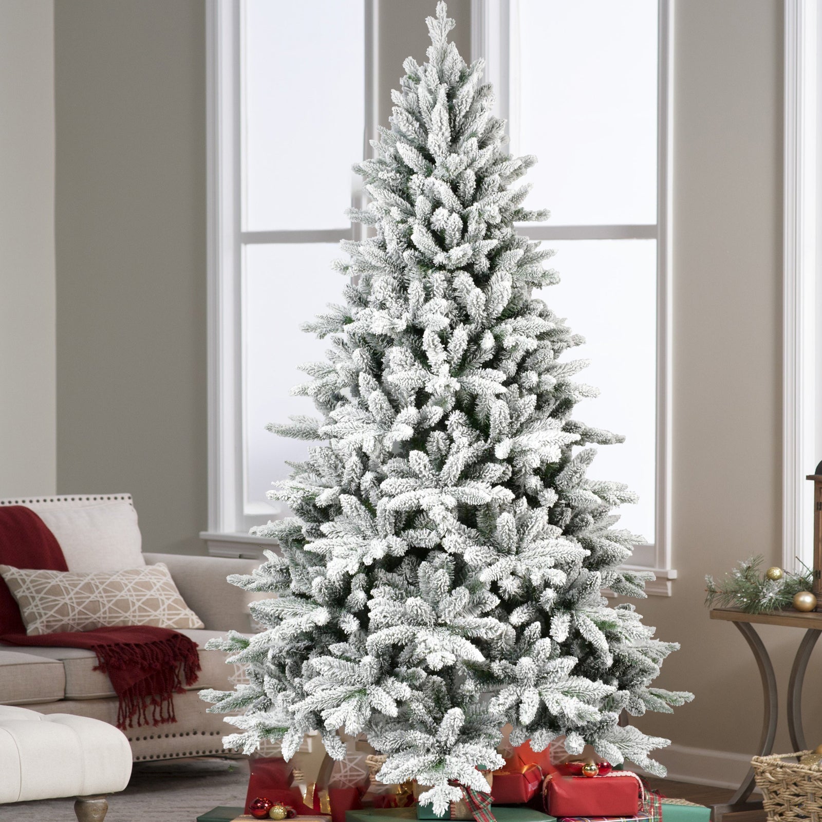 7ft Flocked Christmas Tree with 1514 Tips